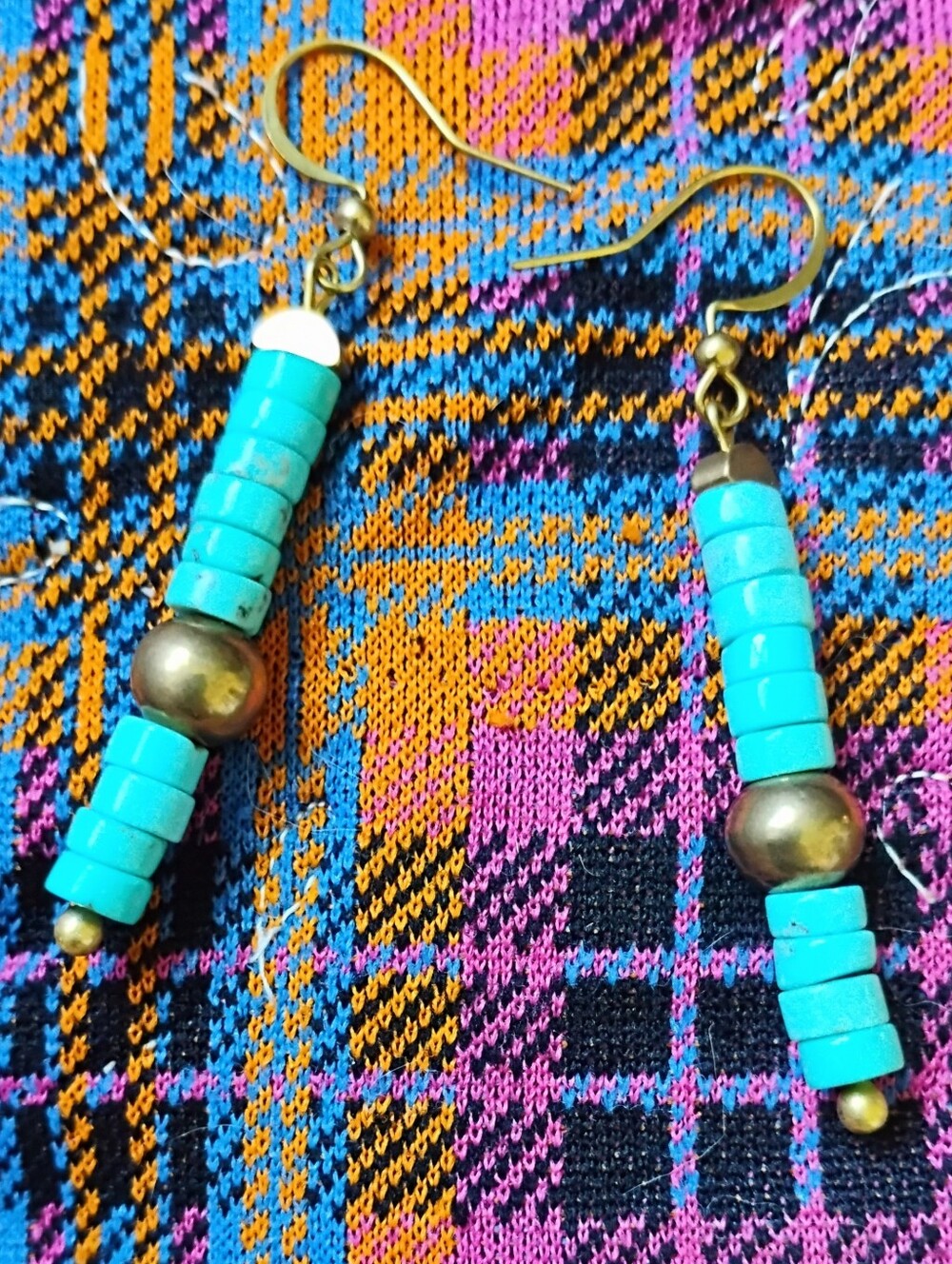 Classic Turquoise Heishi Handmade Earrings - Picture 3 of 7
